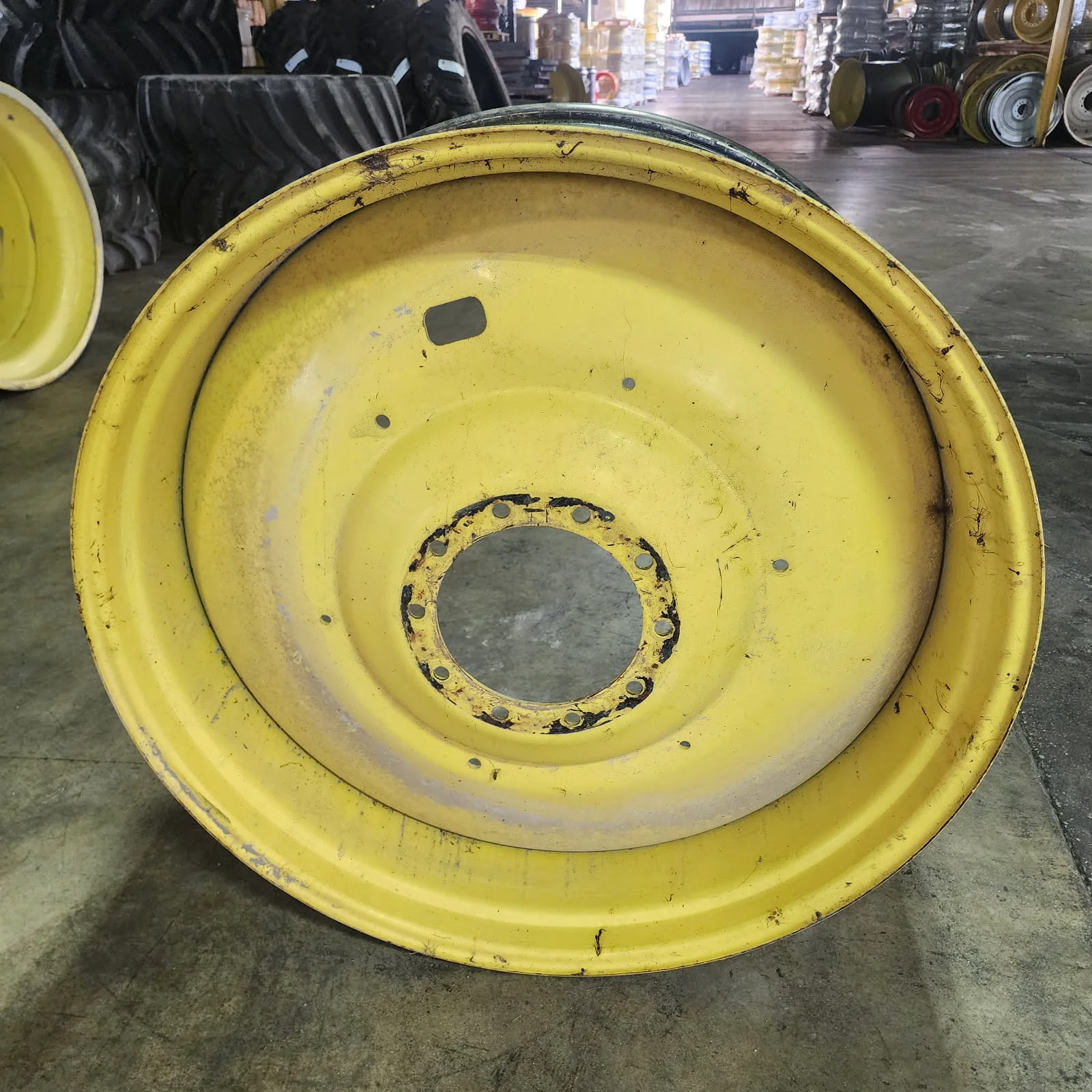 Used 16 X 46 10-13.18-11.09 2"BS Titan Dual Yellow Wheel