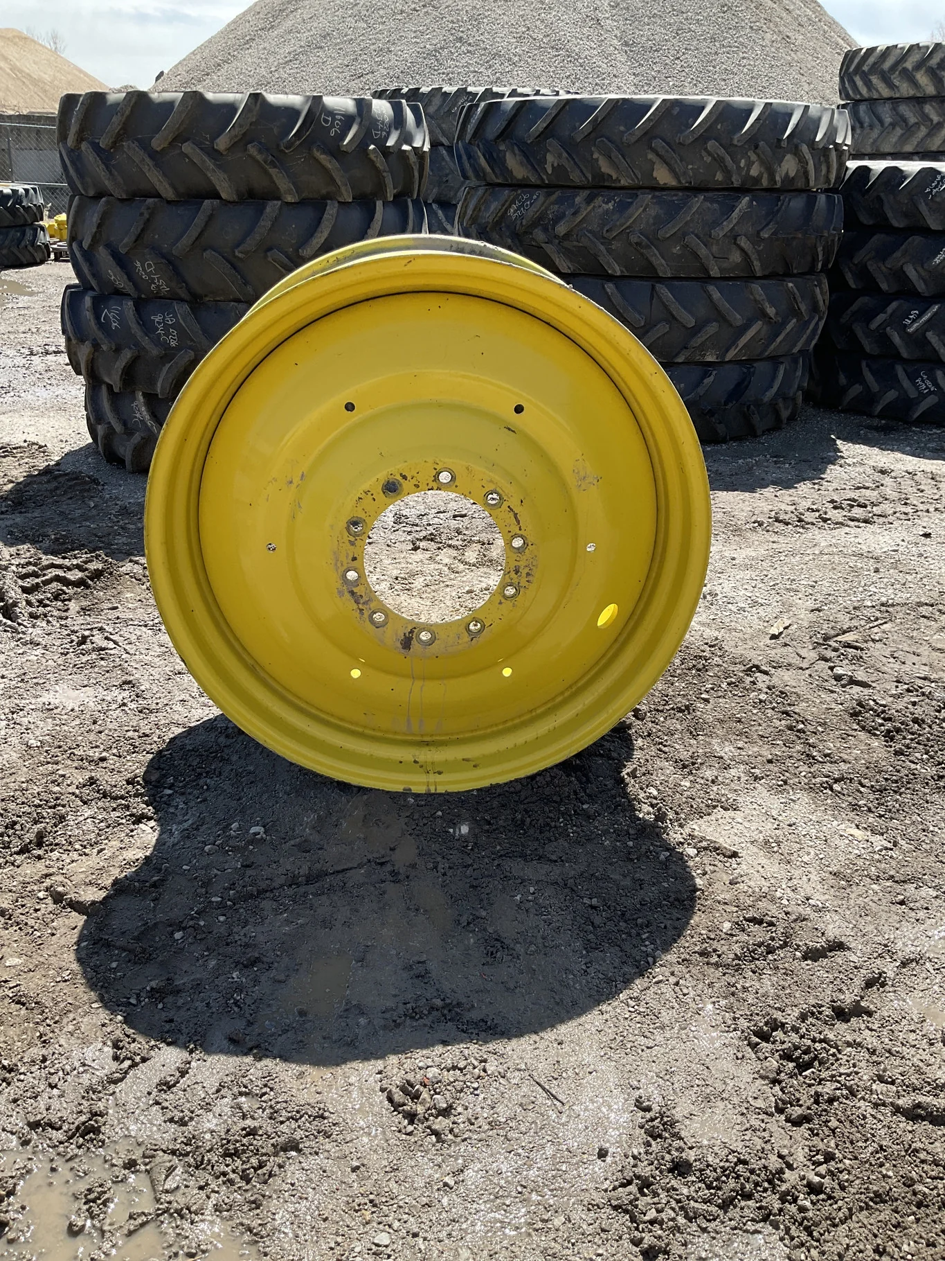 Used 20 x 42 10-13.19-11.07 22"BS Titan Yellow Dual