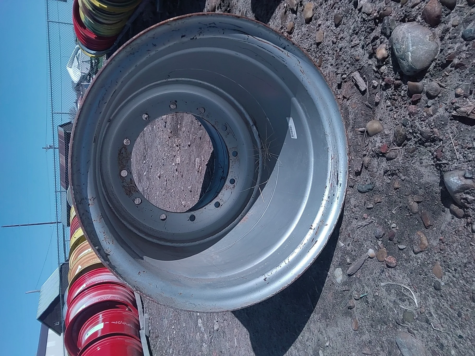 Used 36 X 25 CIH Silver 12 Bolt 3-Piece Floater Rim (10-13.187) image 5