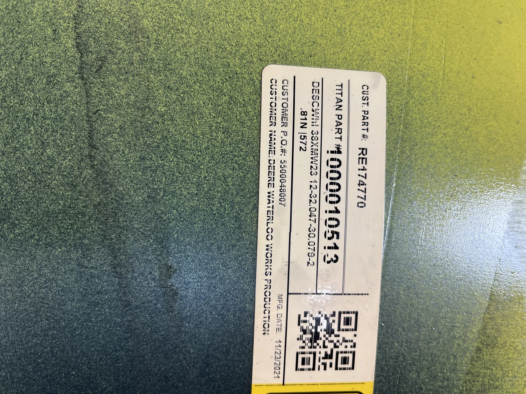 Used 23 X 38 12-32.047-30.079 Yellow Stub Disc Wheel image 3