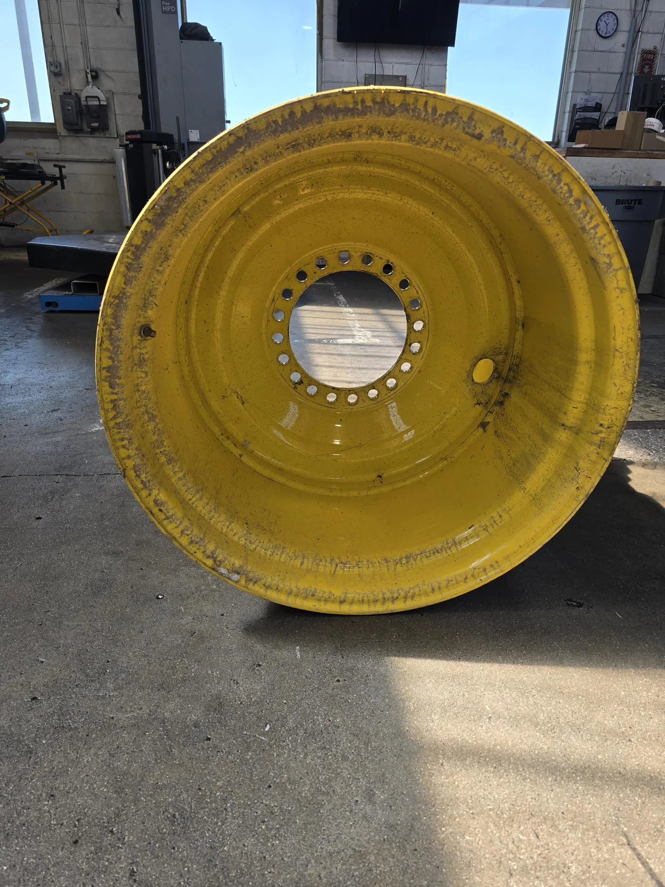 Used 30 x 32 20-13.187-11.060 Yellow Combine Drive Wheel