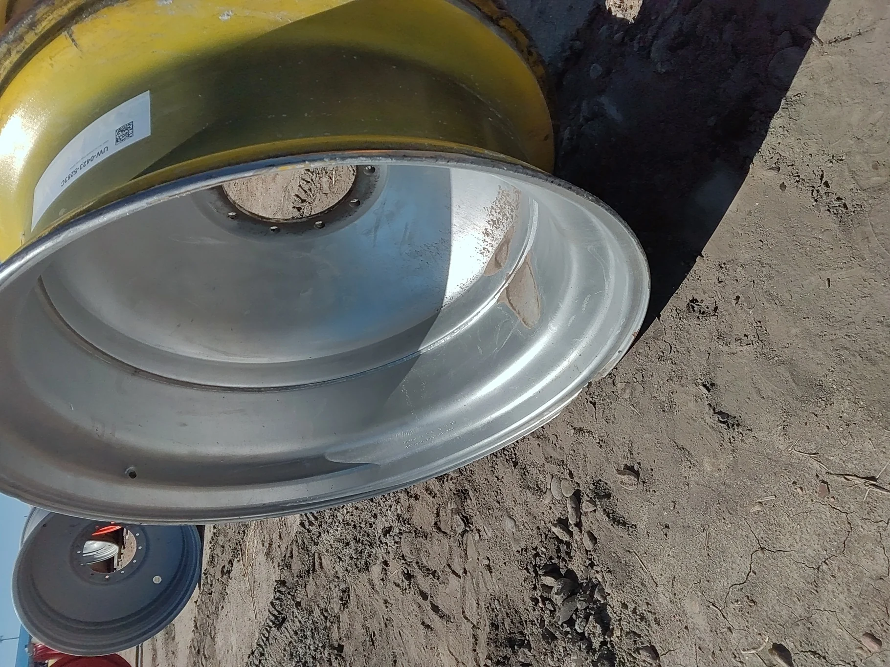 Used 16 x 42 Outside Dual Silver Wheel image 5