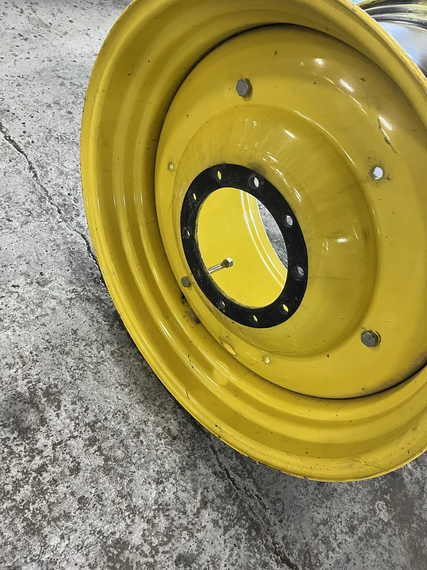 Take-Off 25 x 38 10-13.189-11.07 (.937) JD Ag Yellow Wheel image 4