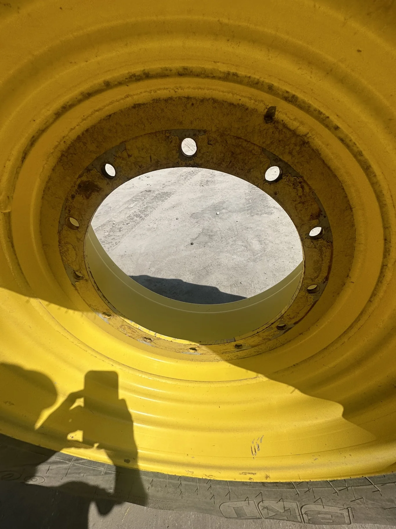 Used 20 x 30 12 Bolt Yellow Wheel image 2