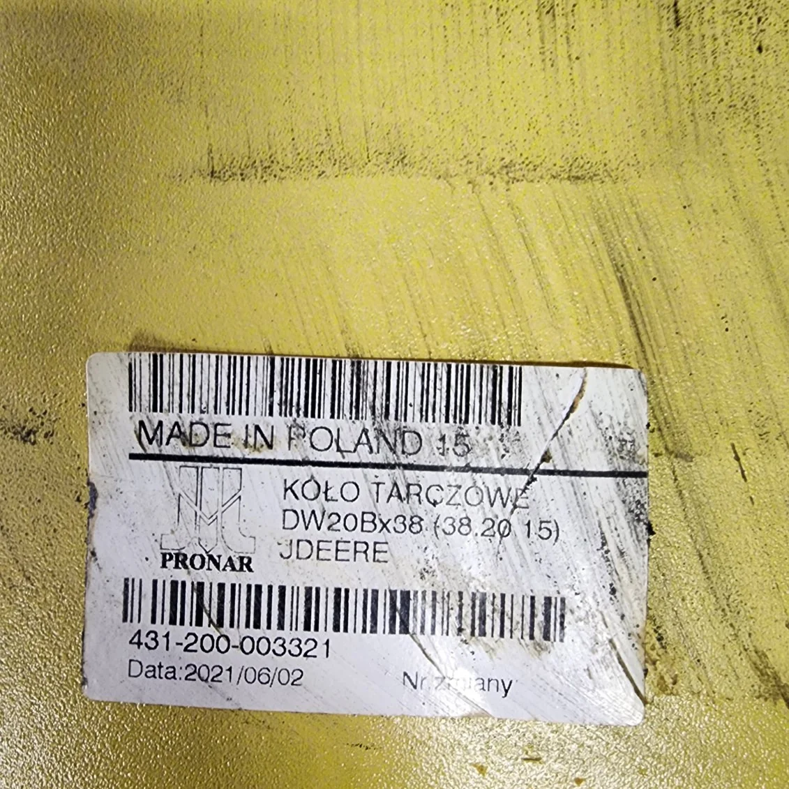 Used 20 X 38 12-13.976-11.857-1 6"BS Dual Yellow Wheel