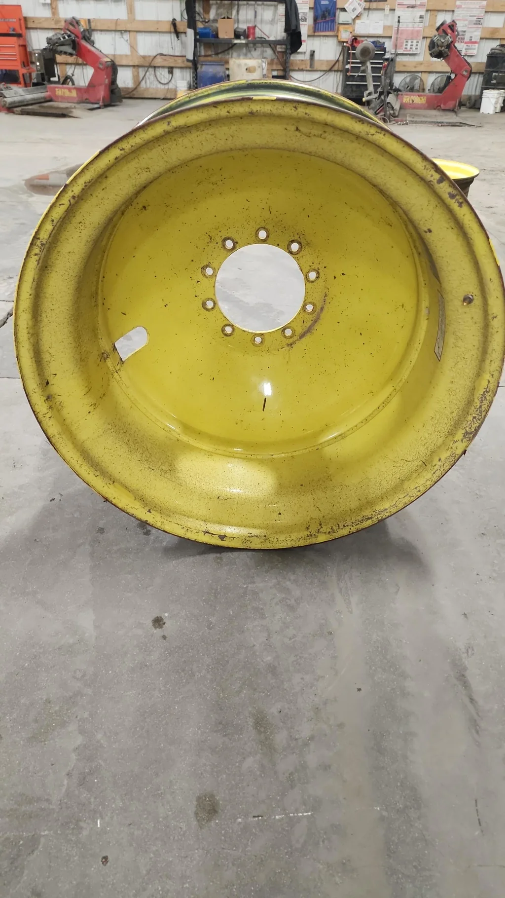 Used 18 X 42 10-13.187-11.07-12.4 (Outside) Dolly Dual Yellow Wheel