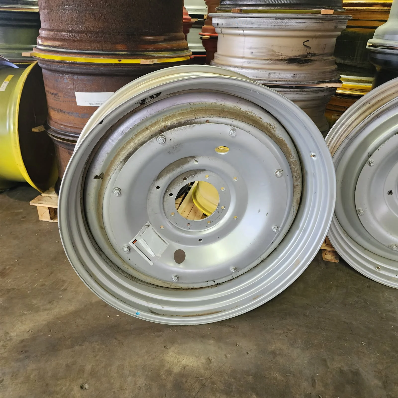 Take-Off 12 x 46 8-10.82-8.78 R&R Silver Wheel
