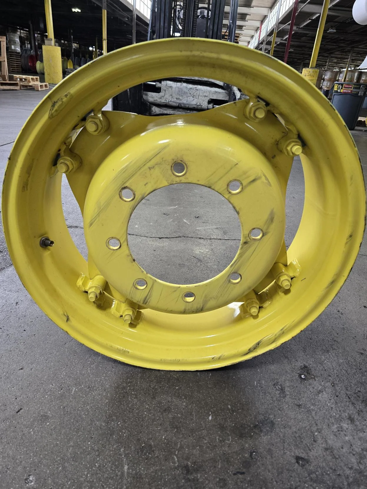Take-Off 8 x 24 8-10.875-8.75 GKN Yellow Wheel image 3
