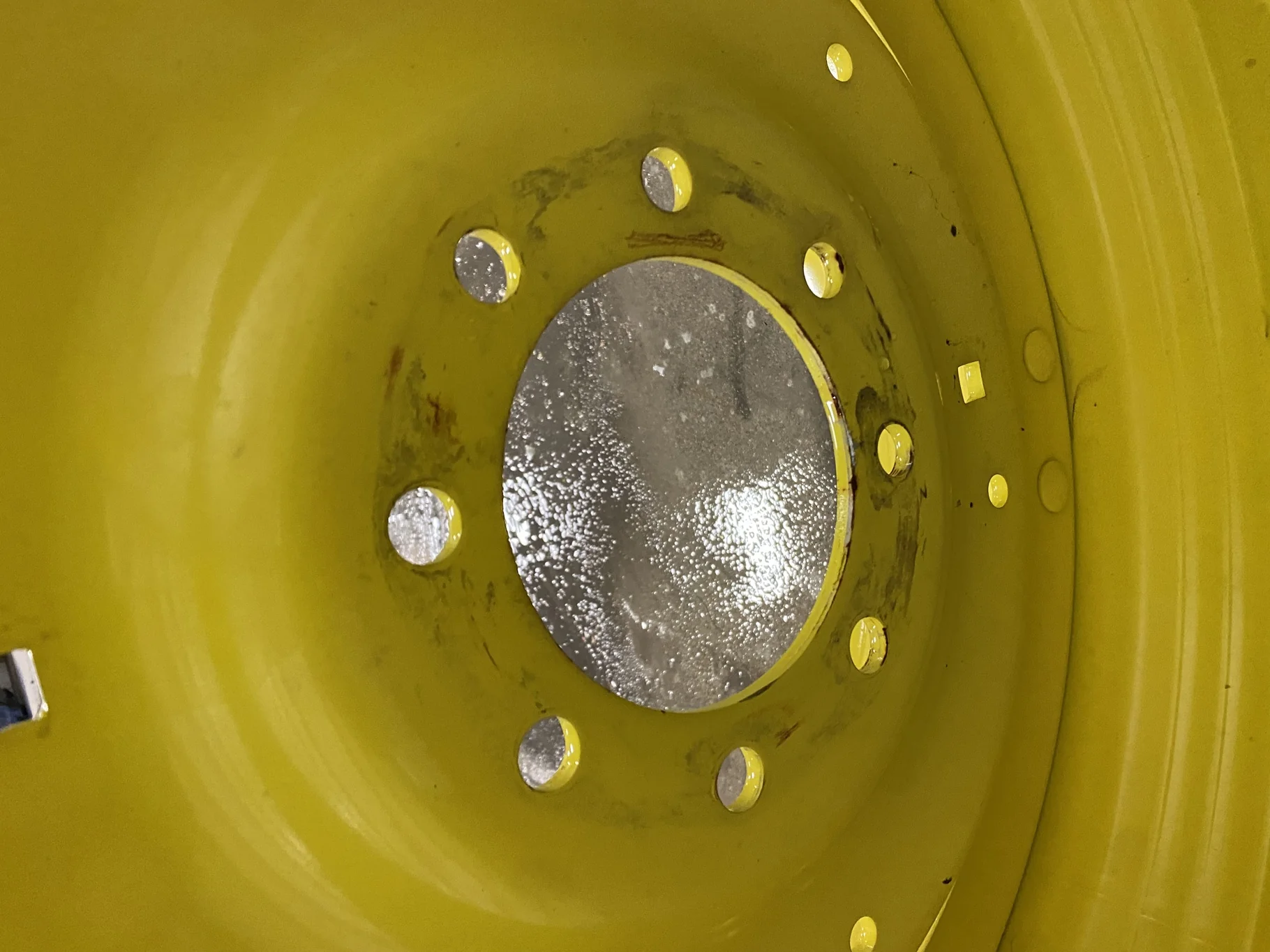 Used 15 X 34 JD Yellow 4/2 Rail Wheel 9.375" BS with 34" Disc  (8-8-6.023) 4" Offset image 4