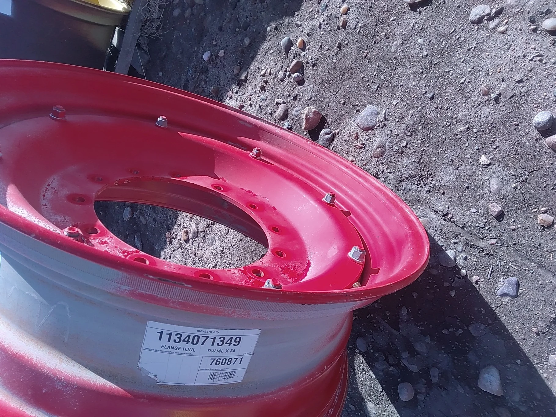 Used 14 X 34 Fendt Red Wheel Assembly with 12-16.625-14.625 Disc image 5