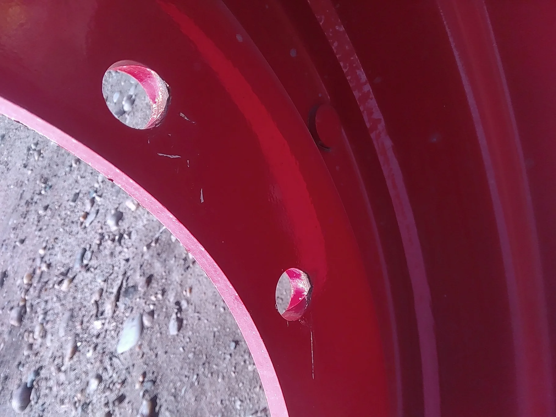 Used 14 X 34 Fendt Red Wheel Assembly with 12-16.625-14.625 Disc image 8