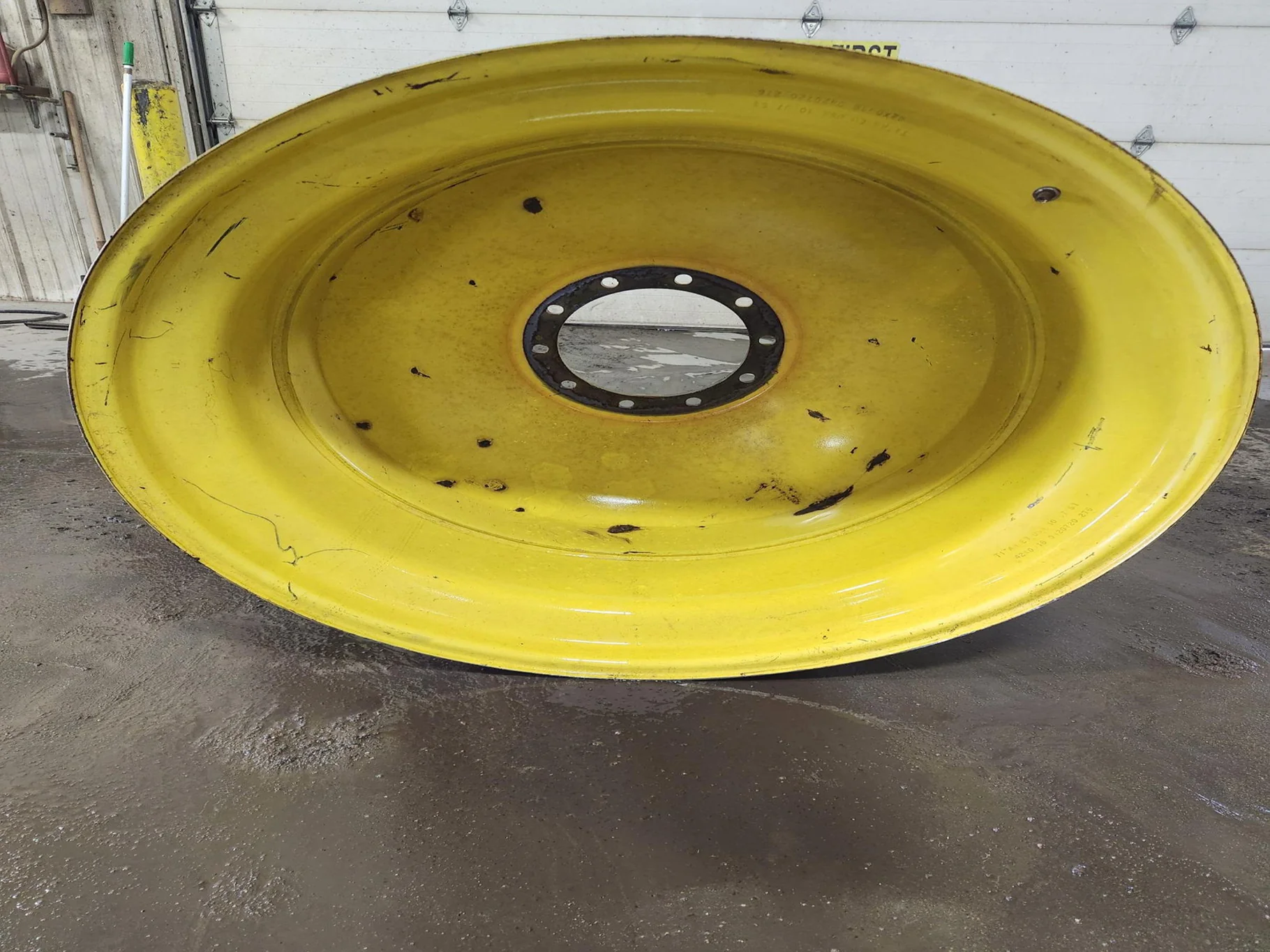 Used 18 x 42 10 Bolt (Inside) Dolly Dual Yellow Wheel