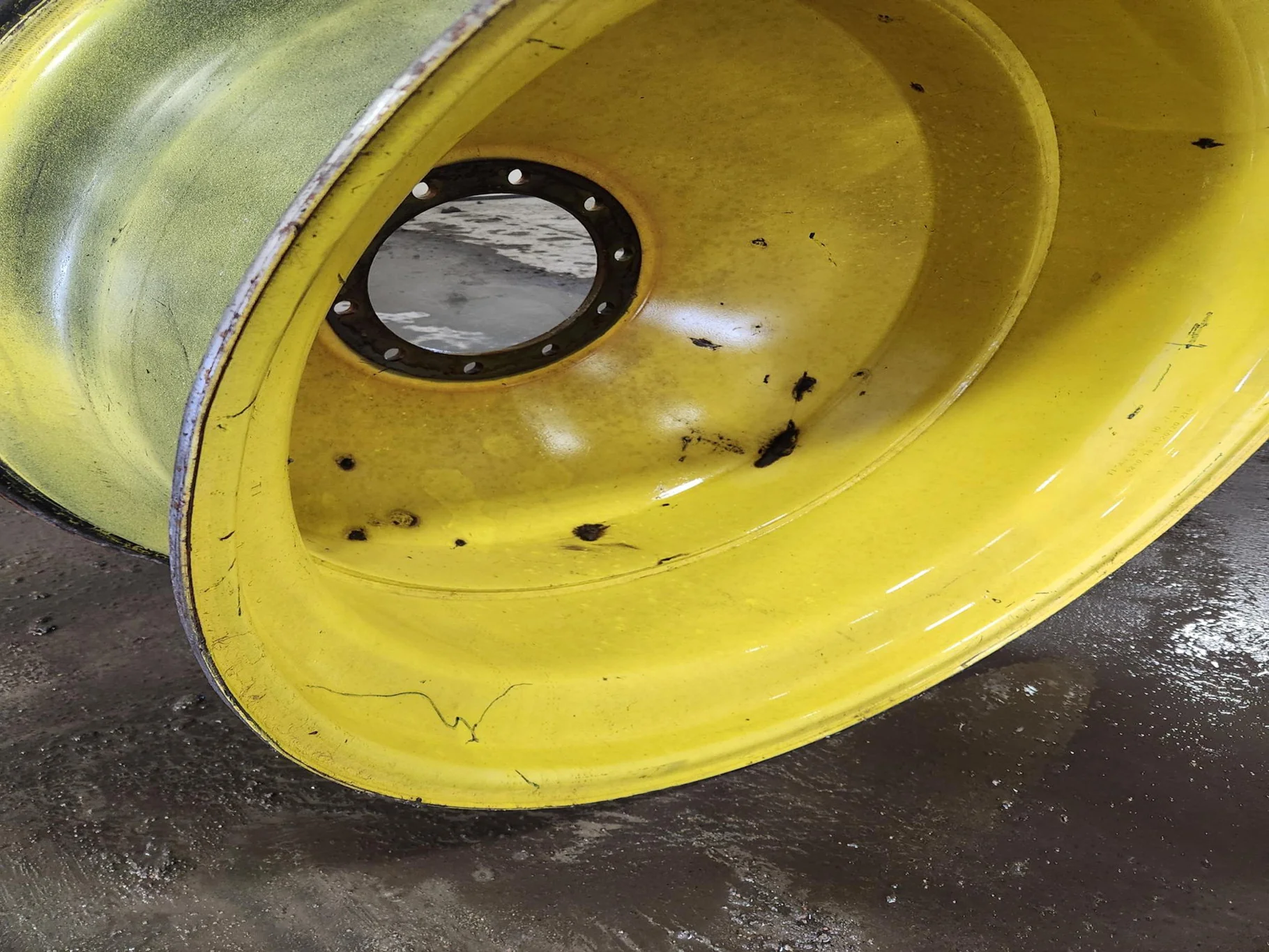 Used 18 x 42 10 Bolt (Inside) Dolly Dual Yellow Wheel image 2