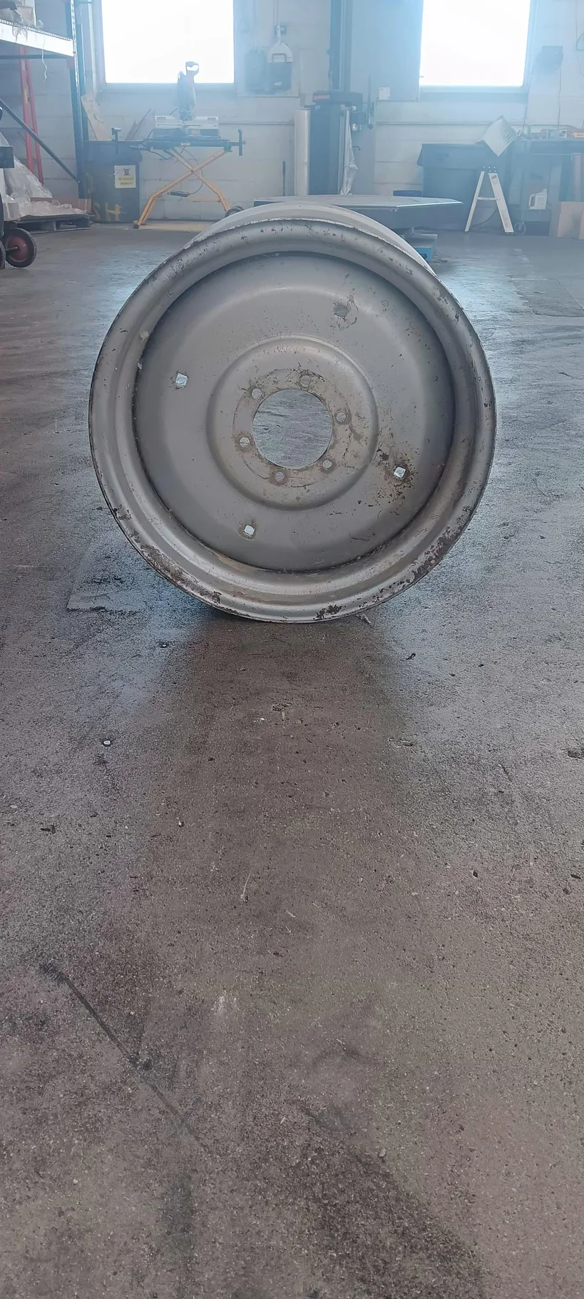 Take-Off 15 X 24 6-6.693-5.325-5.24 Silver Wheel