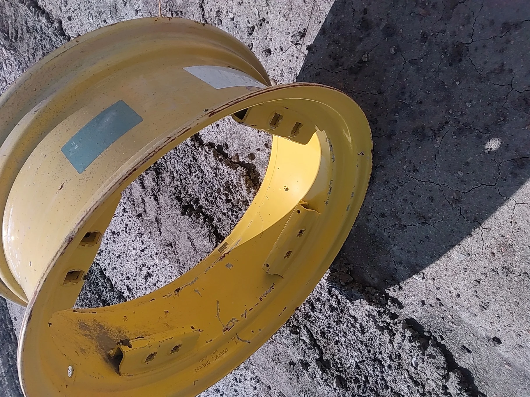 Used 10 X 24 John Deere Yellow GKN Style Rim image 5