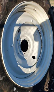 Used 12 X 46 NH White 8-10-8 GKN Stub Disc with Center (WH 19mm) (3.5bs) image 3