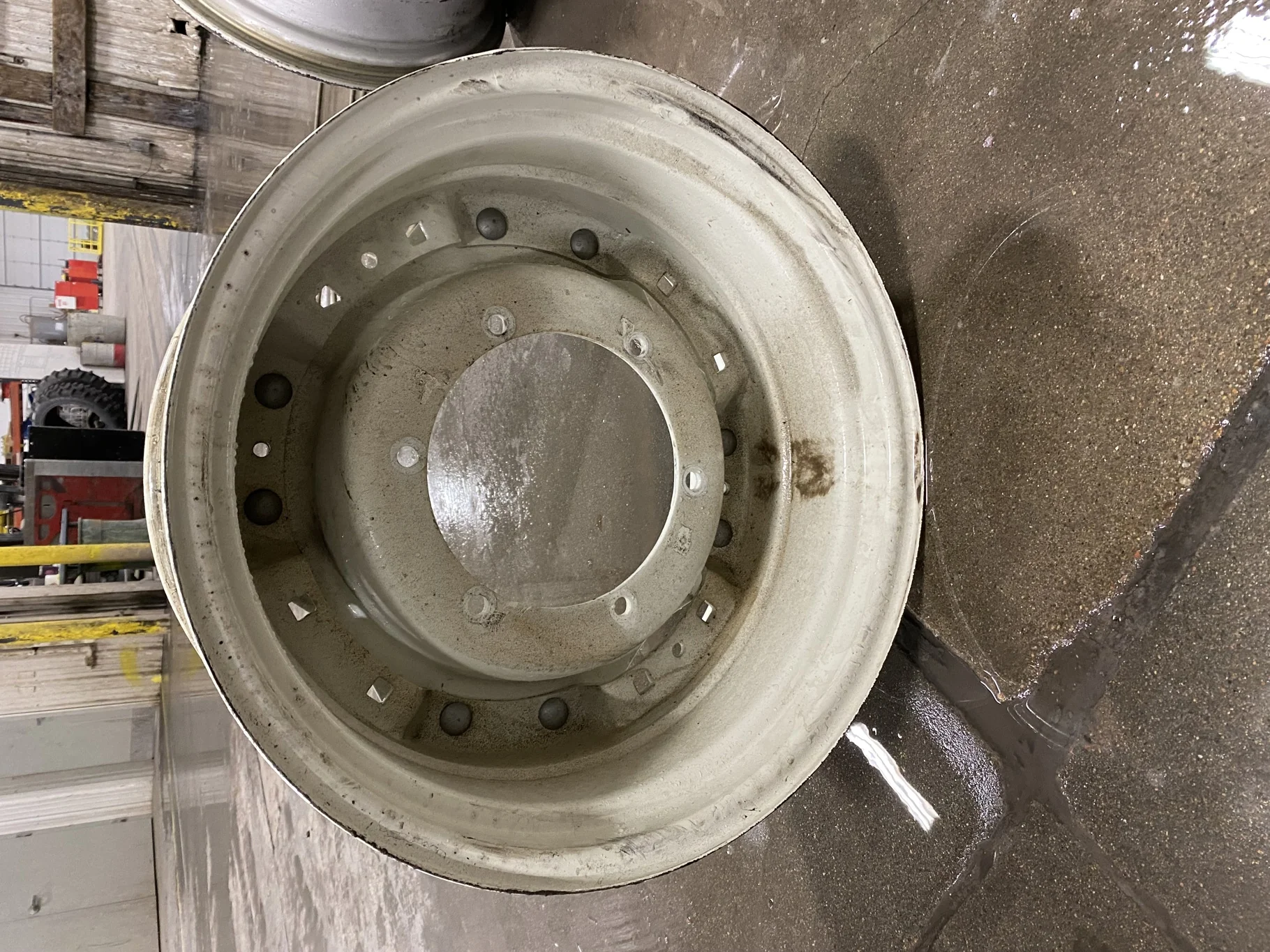Used 10 X 24 2 Bolt NH White Waffle Wheel image 4