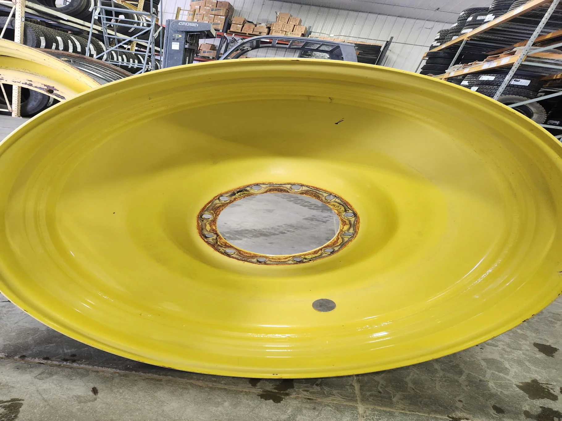 Used 13 x 46 12-13.976-11.857 Yellow Wheel image 2