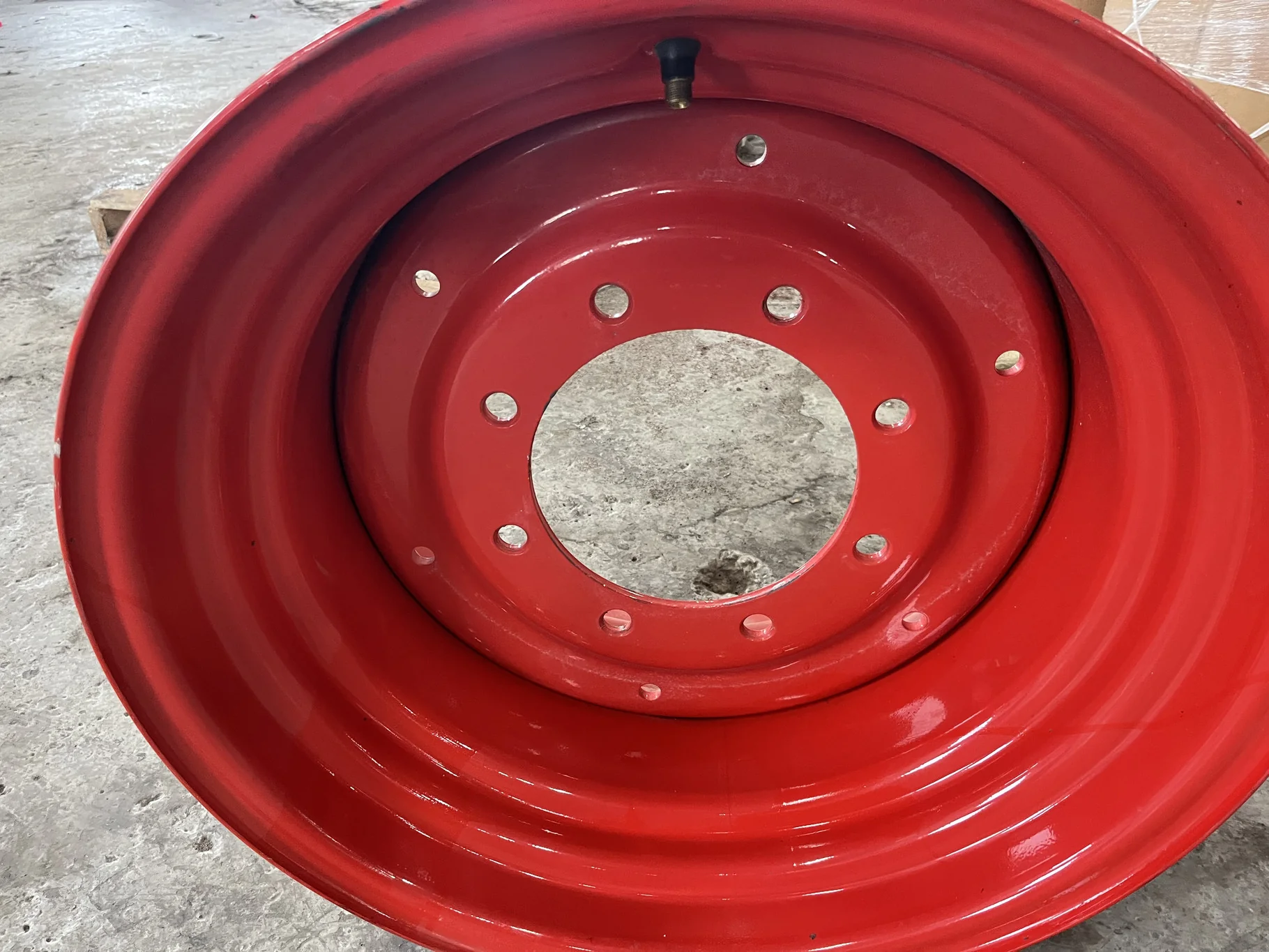 Take-Off 15 X 24 8-10.82-8.78 Dual Fendt Red Wheel image 2