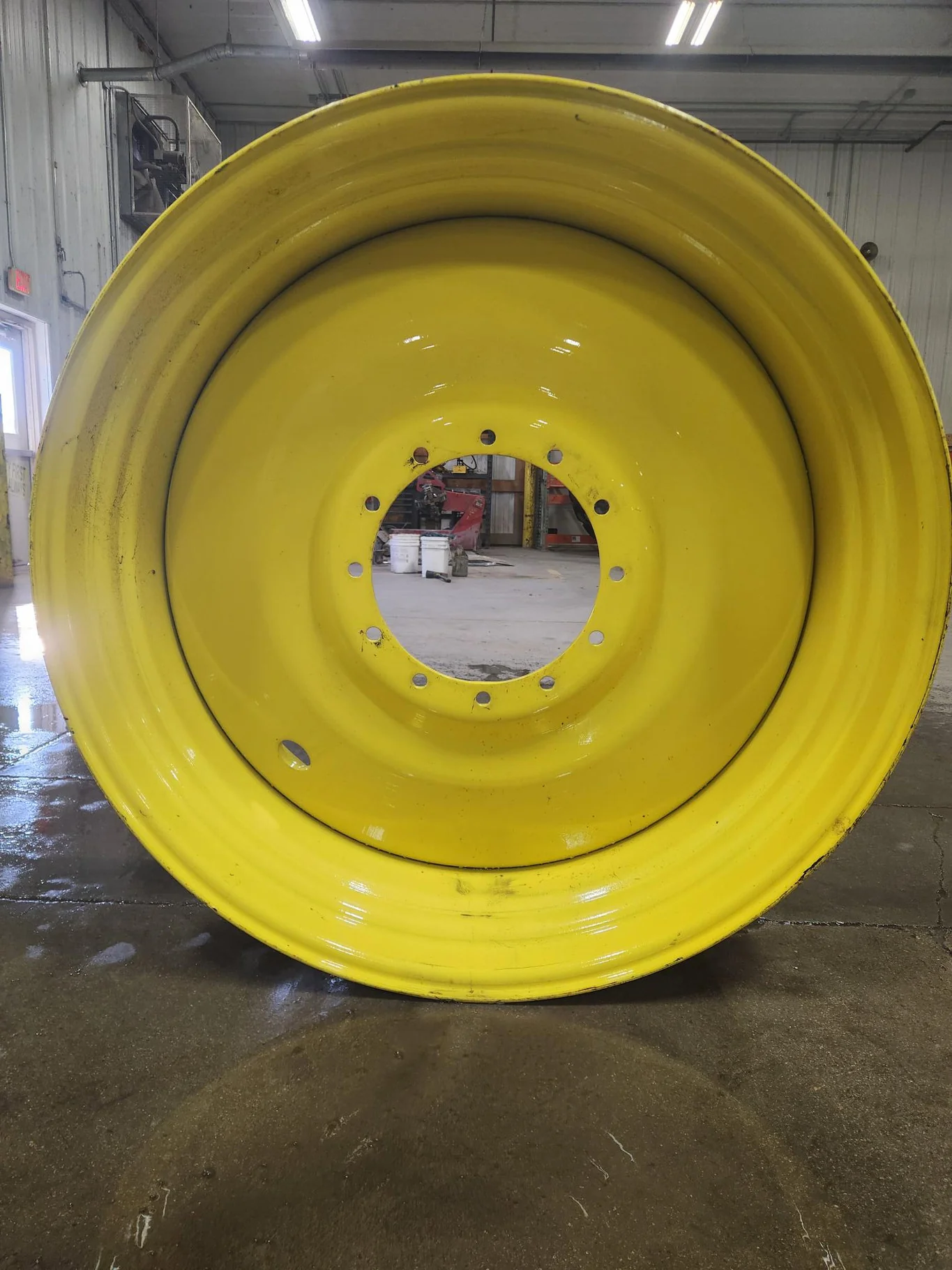 Take-Off 21 X 46 12-15.748-13.829 5.31" OUT 600 Series Sprayer JD Yellow Wheel image 3