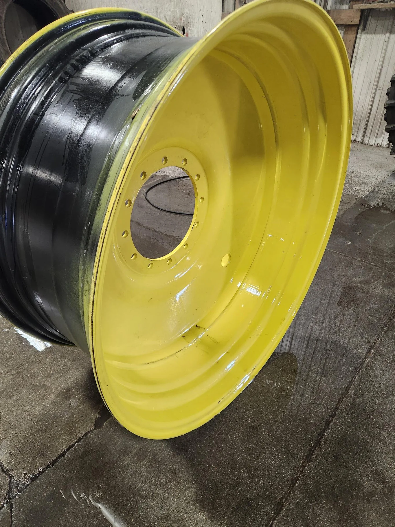 Take-Off 21 X 46 12-15.748-13.829 5.31" OUT 600 Series Sprayer JD Yellow Wheel image 6