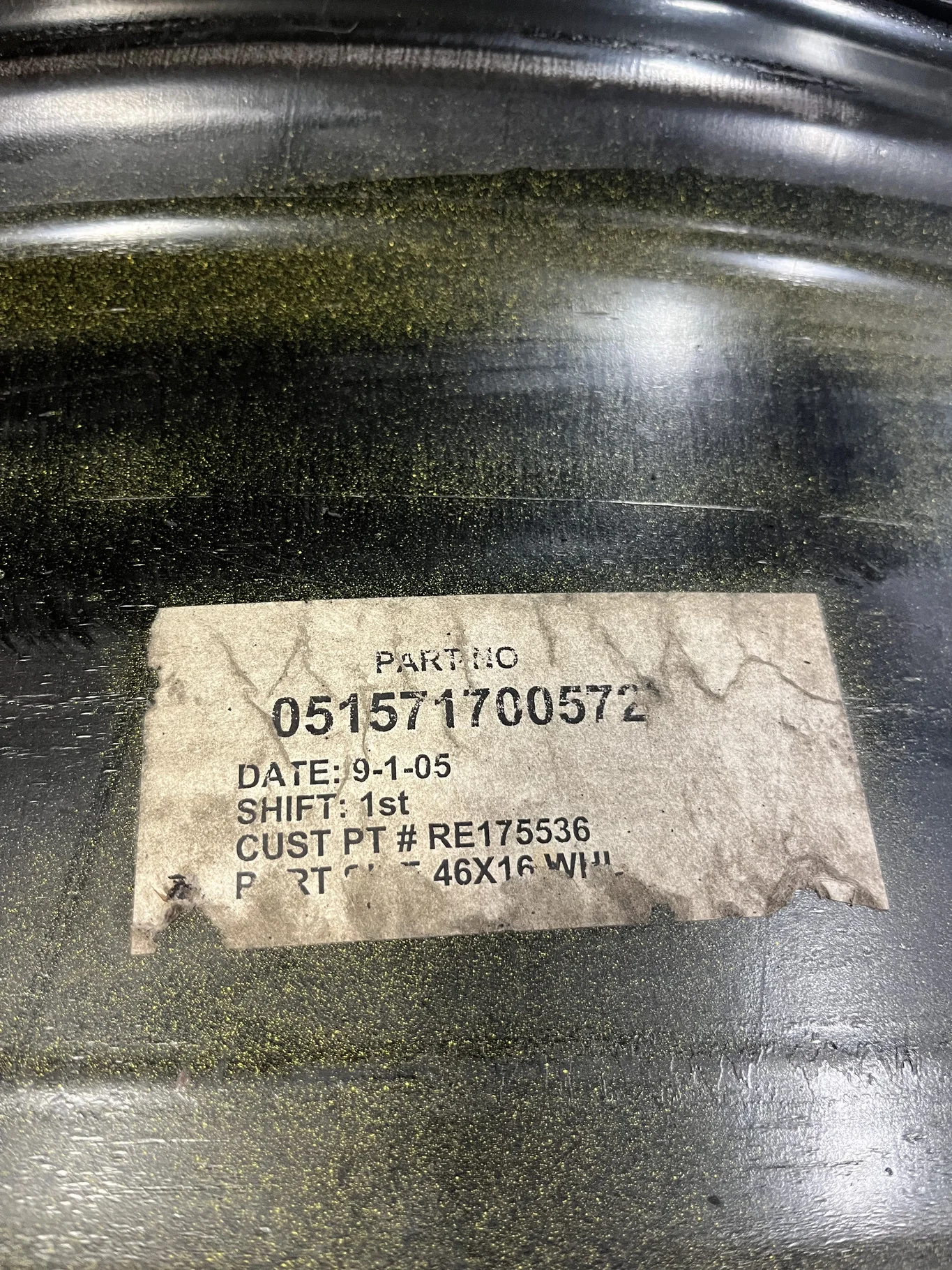 Used 16 X 46 12-32.047-30.078 Rim & Rail Yellow Wheel image 3