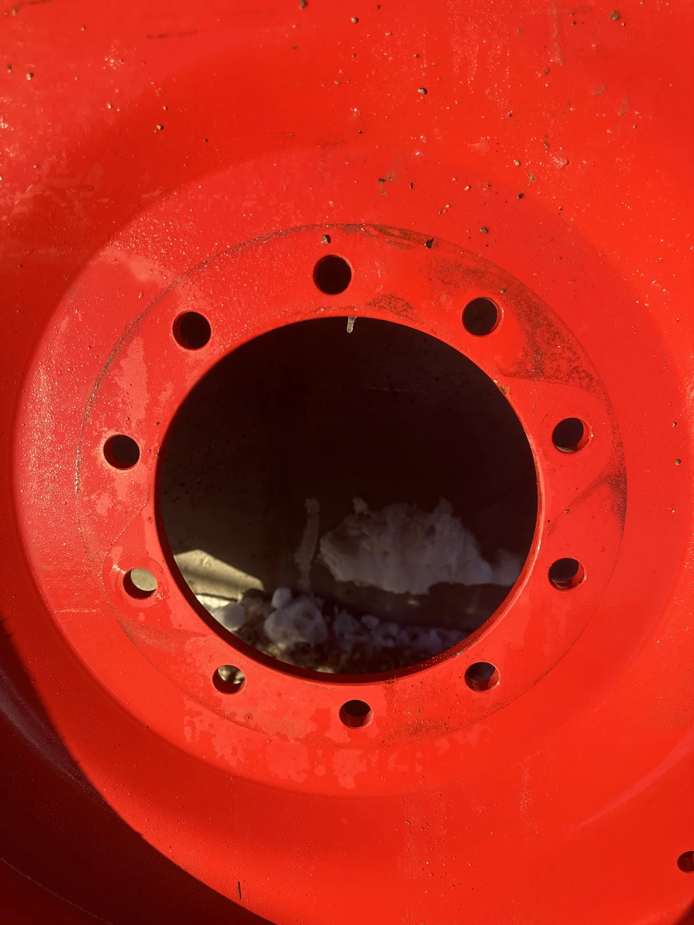 Used 18 x 38 10 Bolt (.937) Dual Wheel Fendt Red image 3