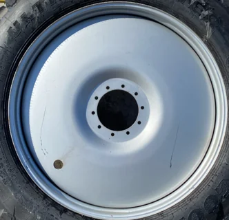 Take-Off 10 x 54 (10-13.19-11.07) 10 Bolt Titan Bubble Disc Sprayer Wheel Silver image 4