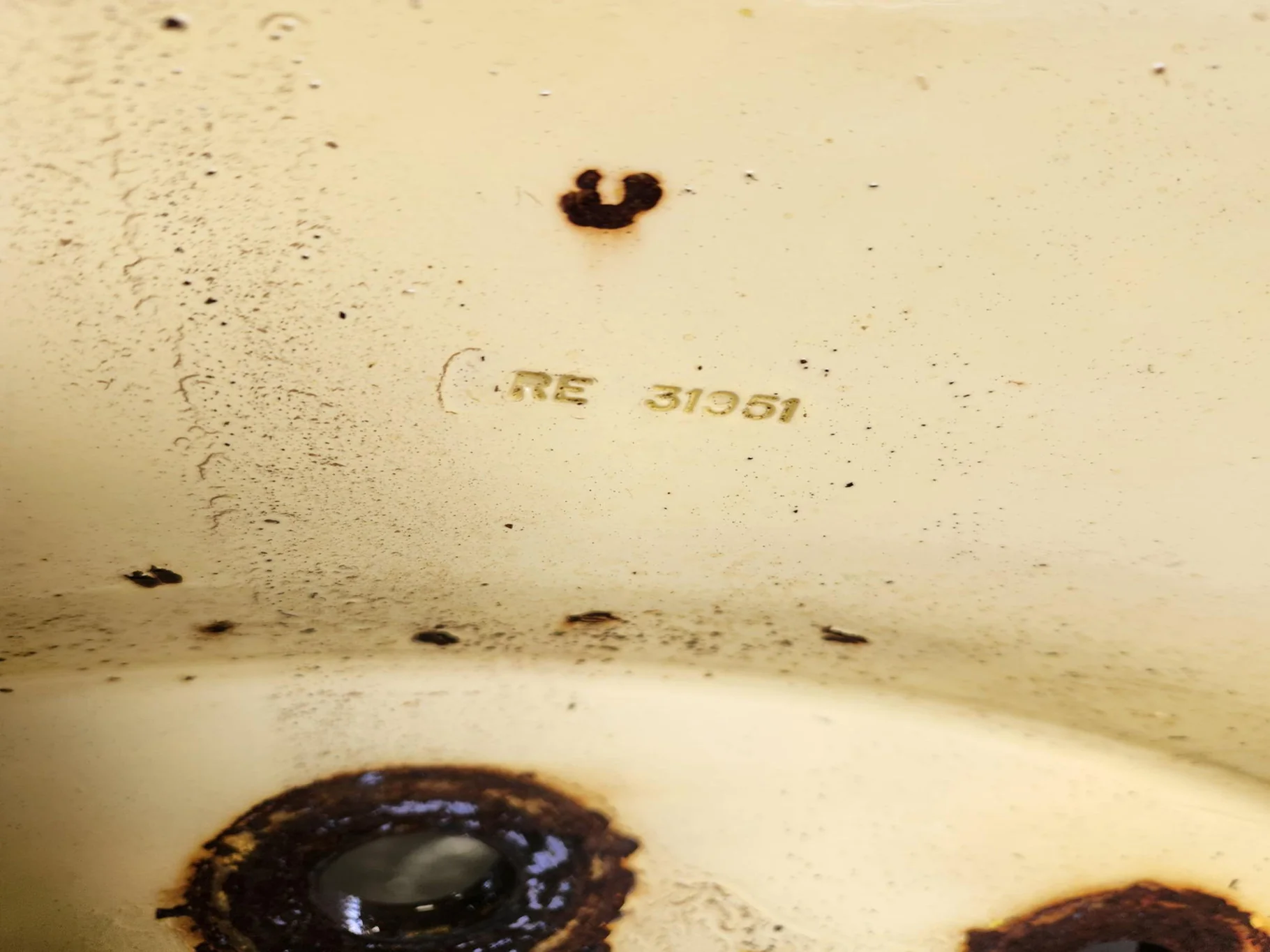 Used 18 x 42 10 Bolt (18.25 FRONT) Yellow Wheel image 3