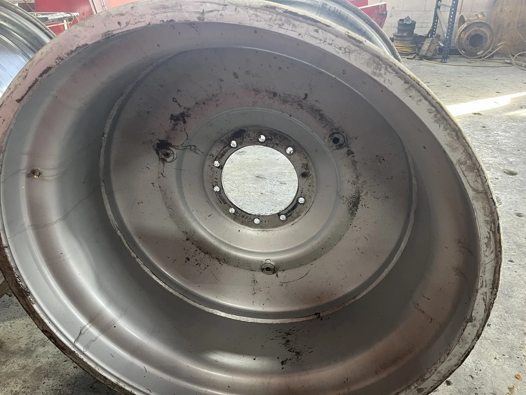 Used 44 X 46 10-13.19-11.07 Silver Wheel image 3