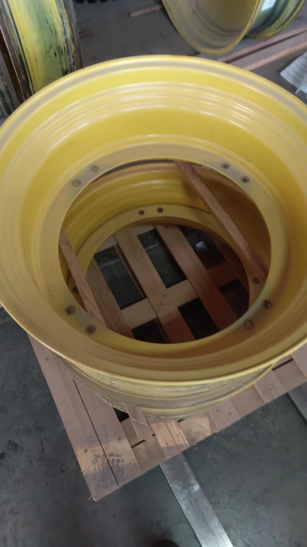 Take-Off 15 X 34 Waffle 3 Bolt Yellow Wheel image 2