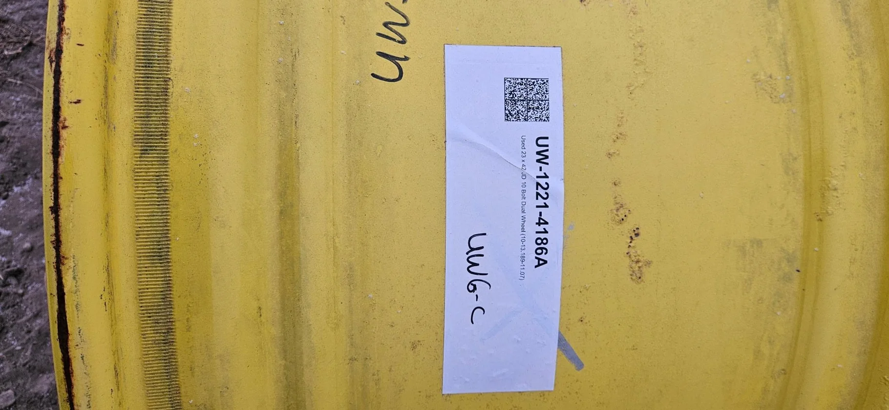 Used 23 x 42  (10-13.189-11.07) Dual Wheel Yellow image 4