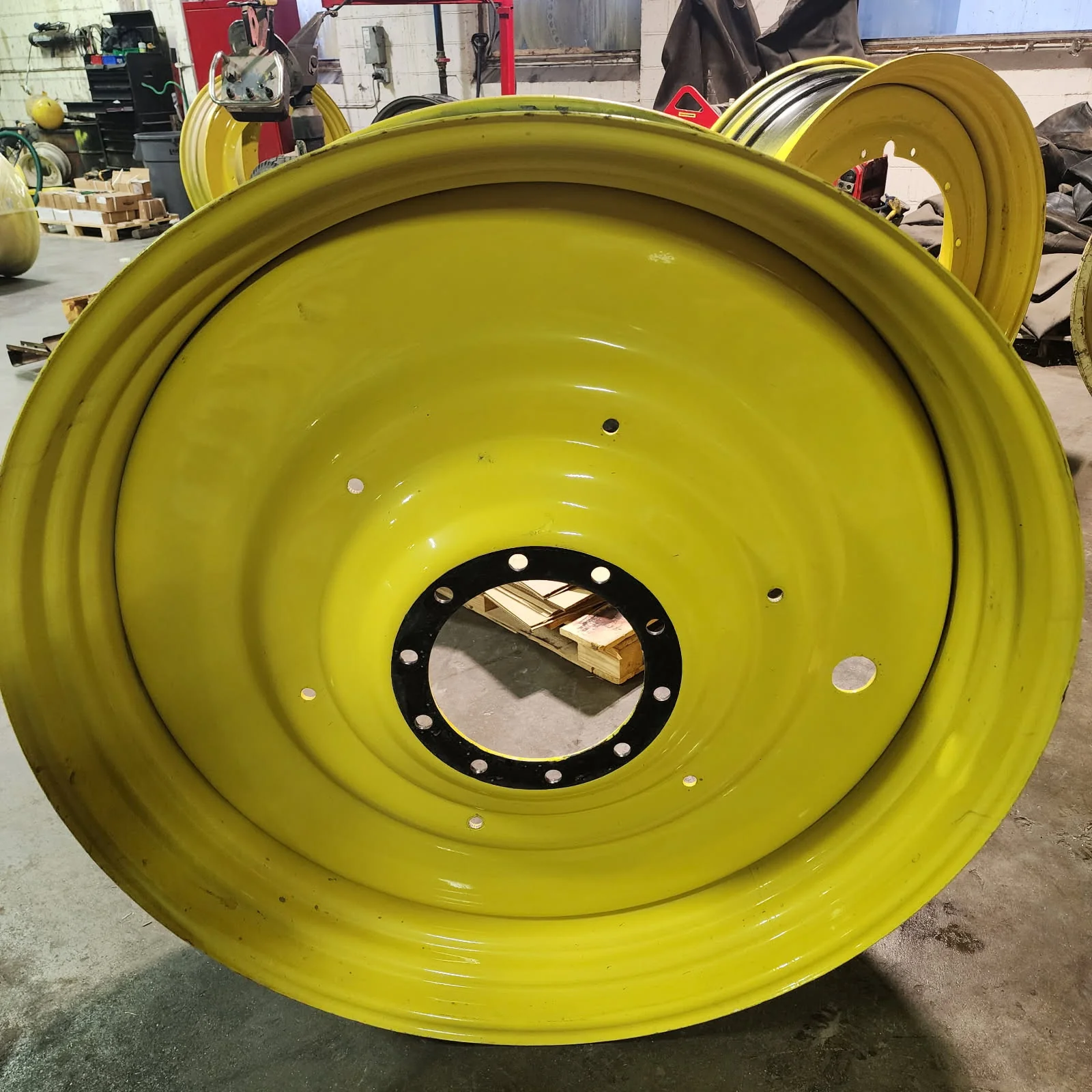 Take-Off 15 X 50 10-13.19-11.07 2"BS Dual Yellow Wheel image 2
