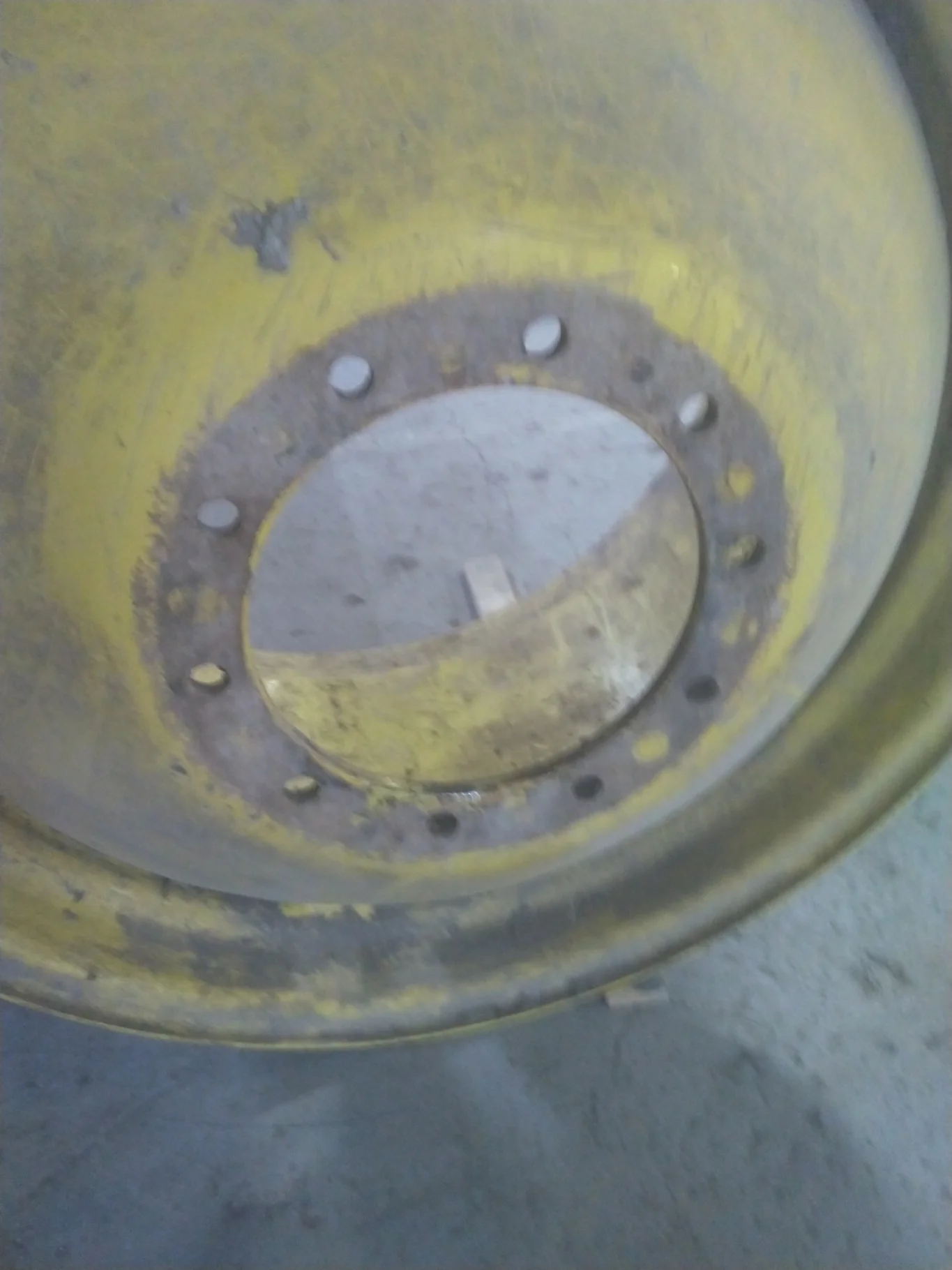 Used 23 x 38 10-13.19-11.07 Titan John Deere Dolly Dual Mild Rust Paint Is fair image 3