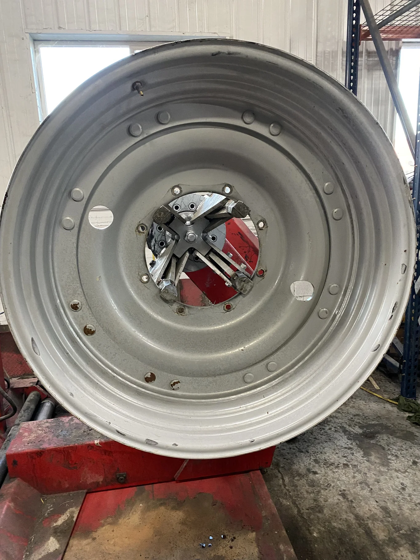 Used 10 X 38 8-15.945-14.281 GKN 8 Clamp Wheel & Disc Case Silver
