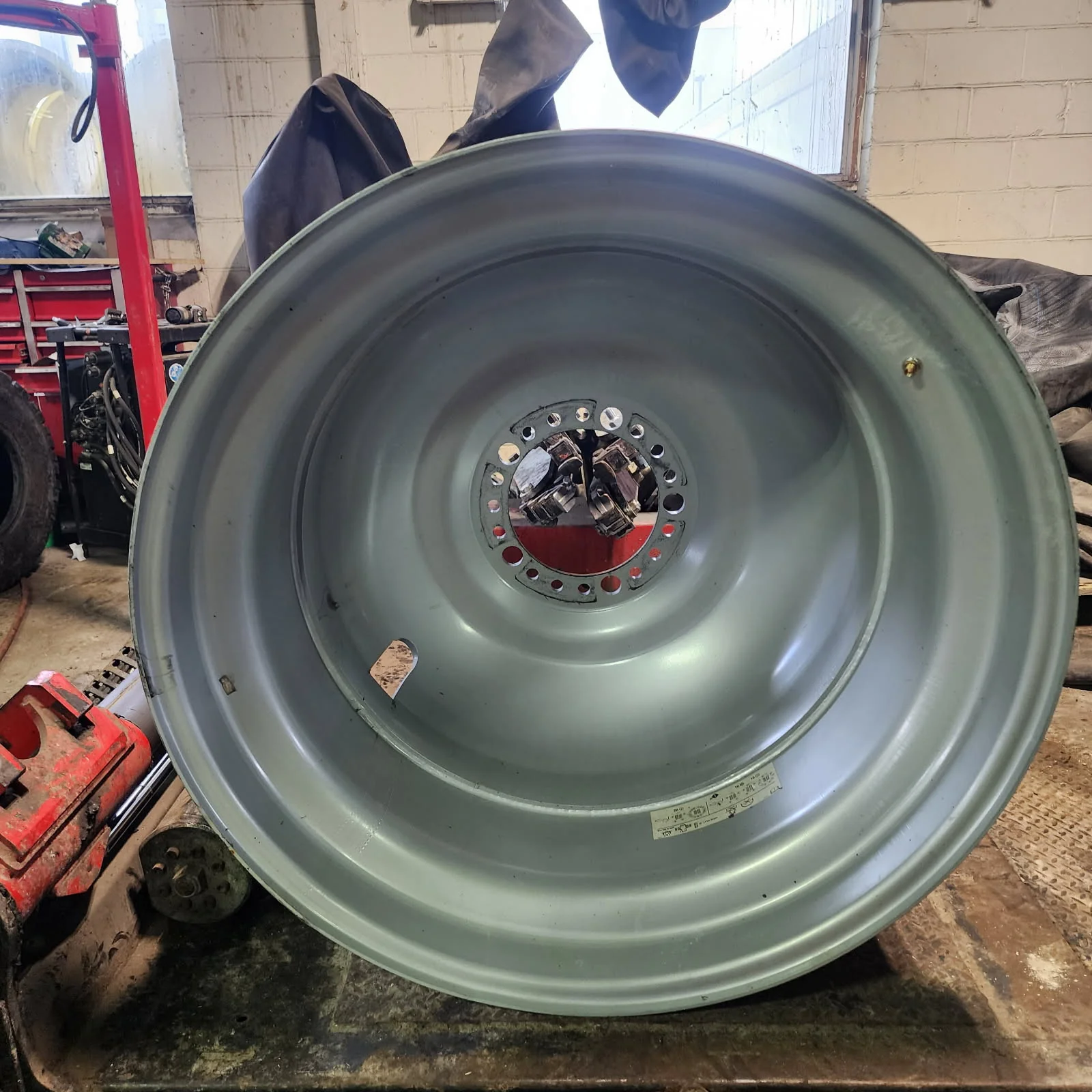 Take-Off 20 X 42 15-13.19-11.07 -4"BS Dolly Dual Silver Wheel image 2