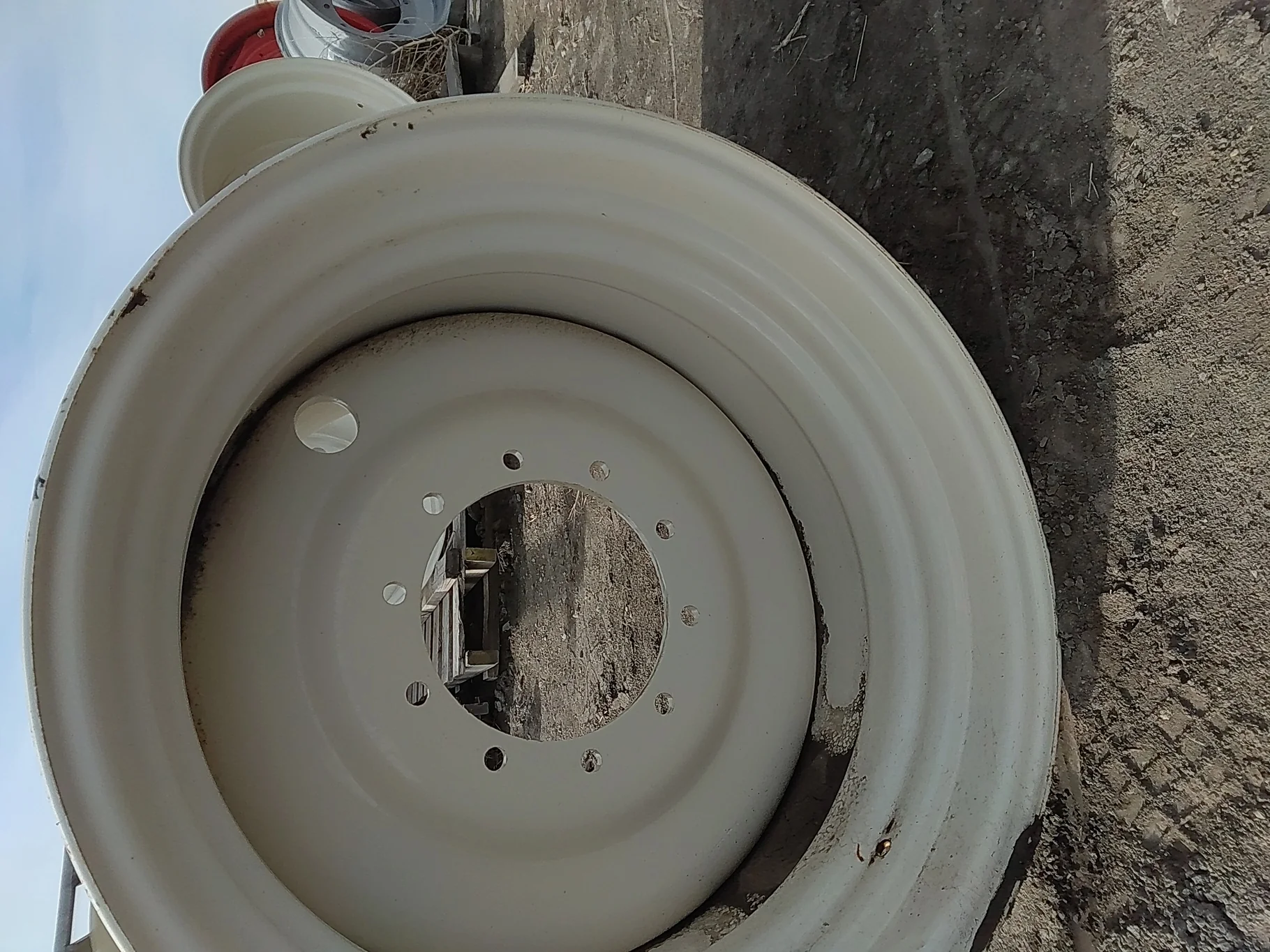 Used 27 X 32 10-13.19-11.07-2.76 Off White Grain Cart wheel (Scratches ) image 2