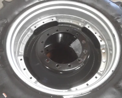 Used 12 x 38 12-16.732-14.62-1.19 Waffle Case Silver Wheel w/ Disc