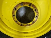 Used 18 x 38 10 Bolt Dual Wheel Yellow image 3