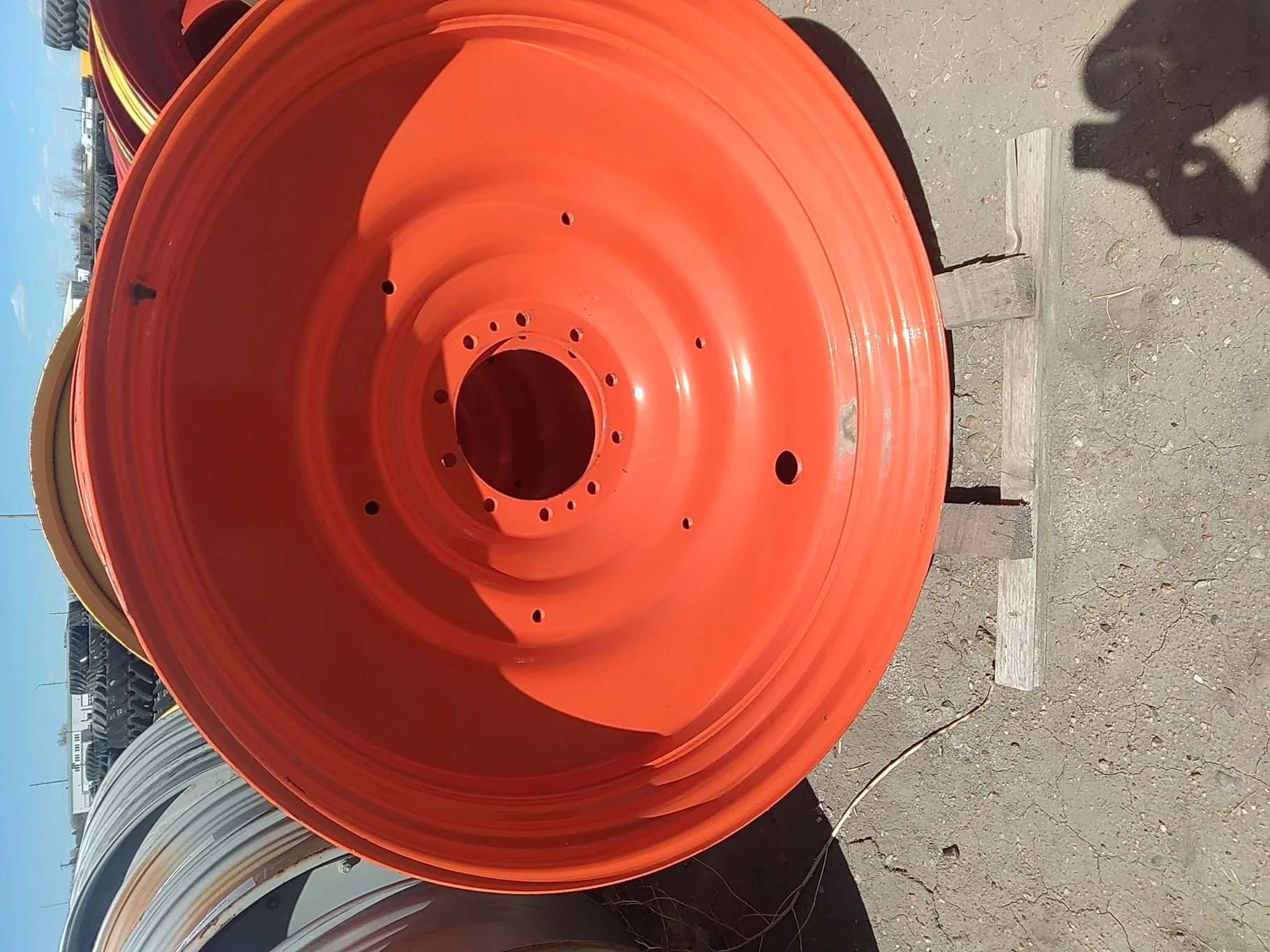 Used 15 x 50 Formed Plate 10-13.187-11.080 (6.50) OUTSET .50" Wheel w/ Disc Kubota Orange image 2