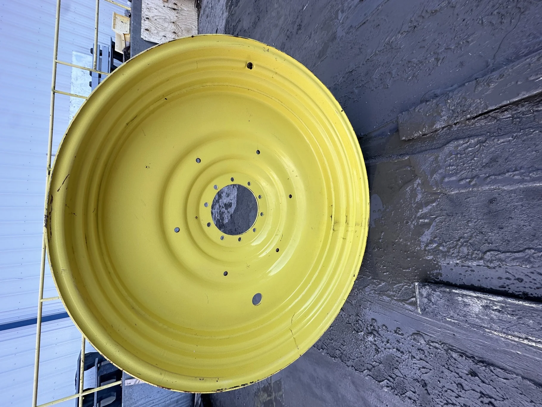 Used 15 X 50 JD yellow 10 Bolt Dual Wheel 10-13-11 ( Rust Spots; Scratches)