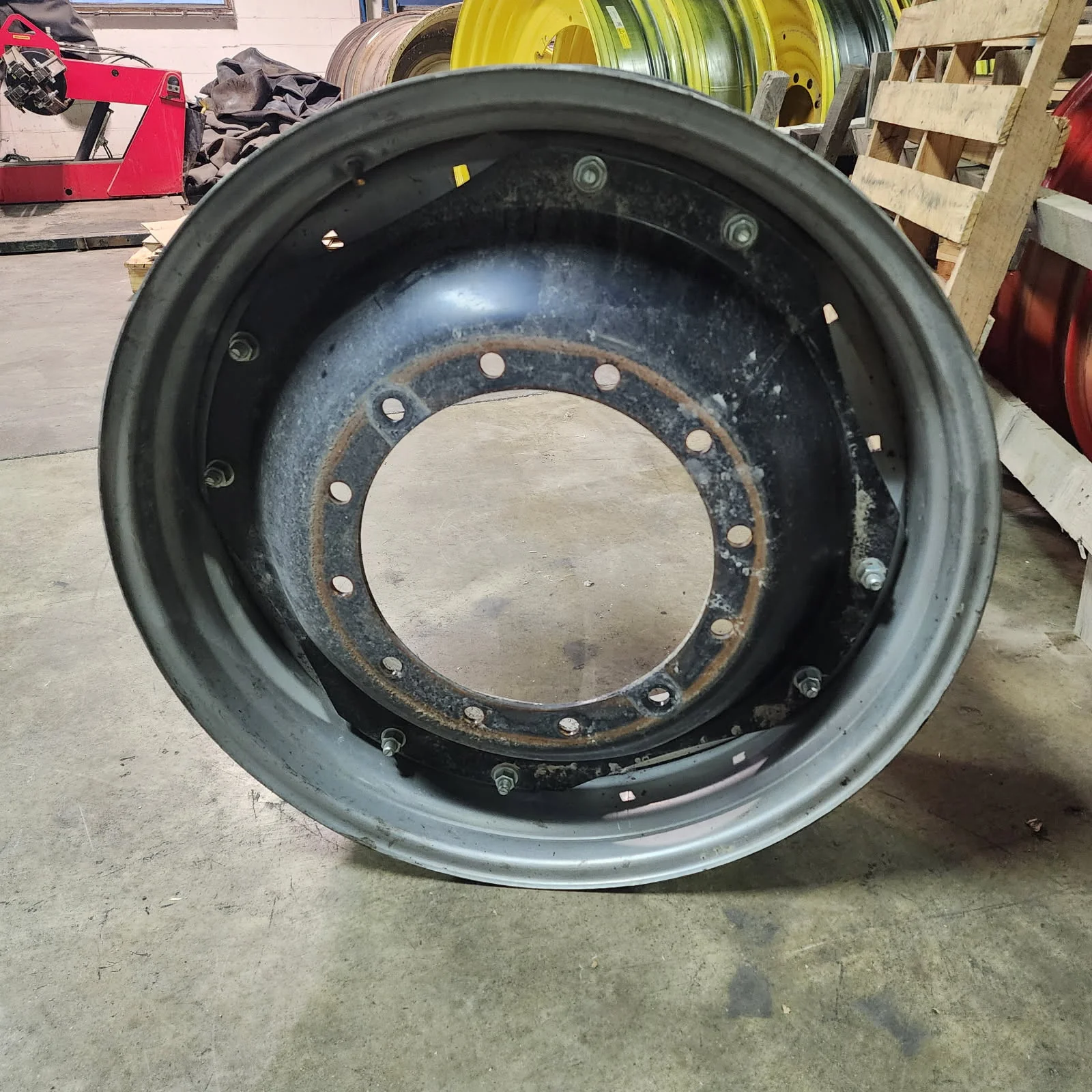 Used 13 X 34 12-16.732-14.620 4"OFF Silver Waffle Wheel w/ Black Disc