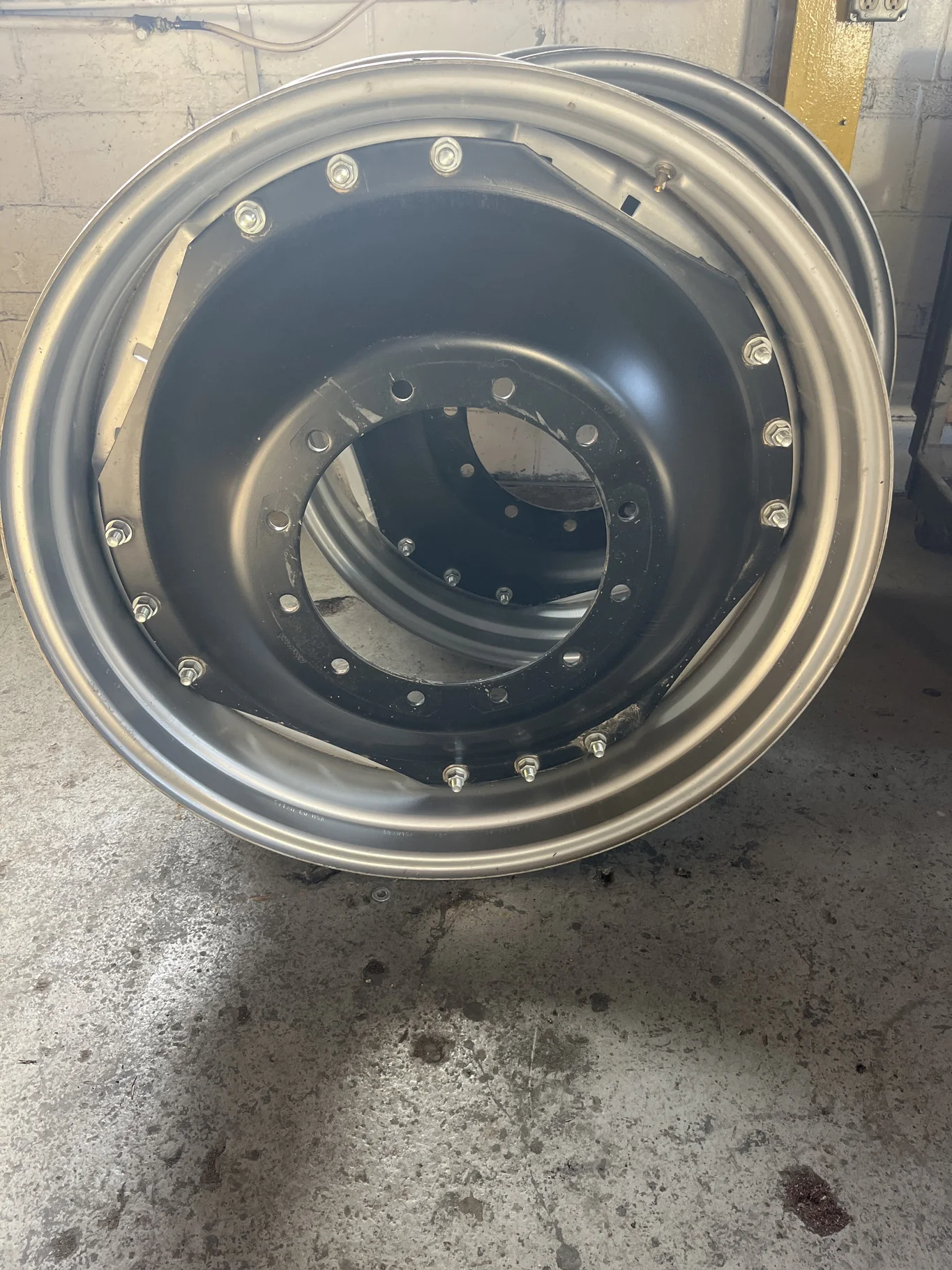 Used 15 x 38 12-16.732-14.620 Titan Silver Waffle 3 Bolt Wheel & Disc