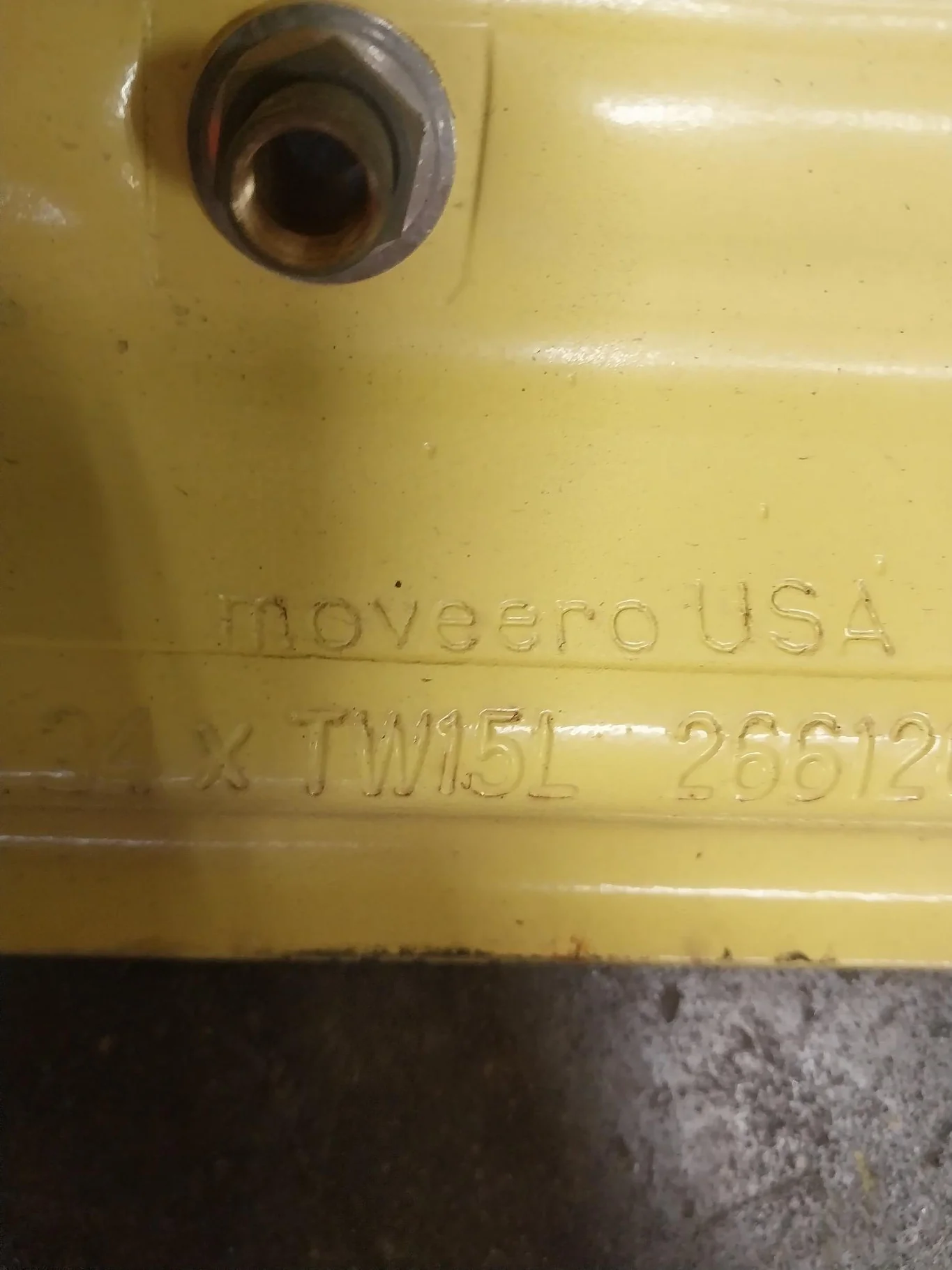 Take-Off 15 X 34 8-8-6 4/2 Rail JD Yellow Wheel w/ Disc