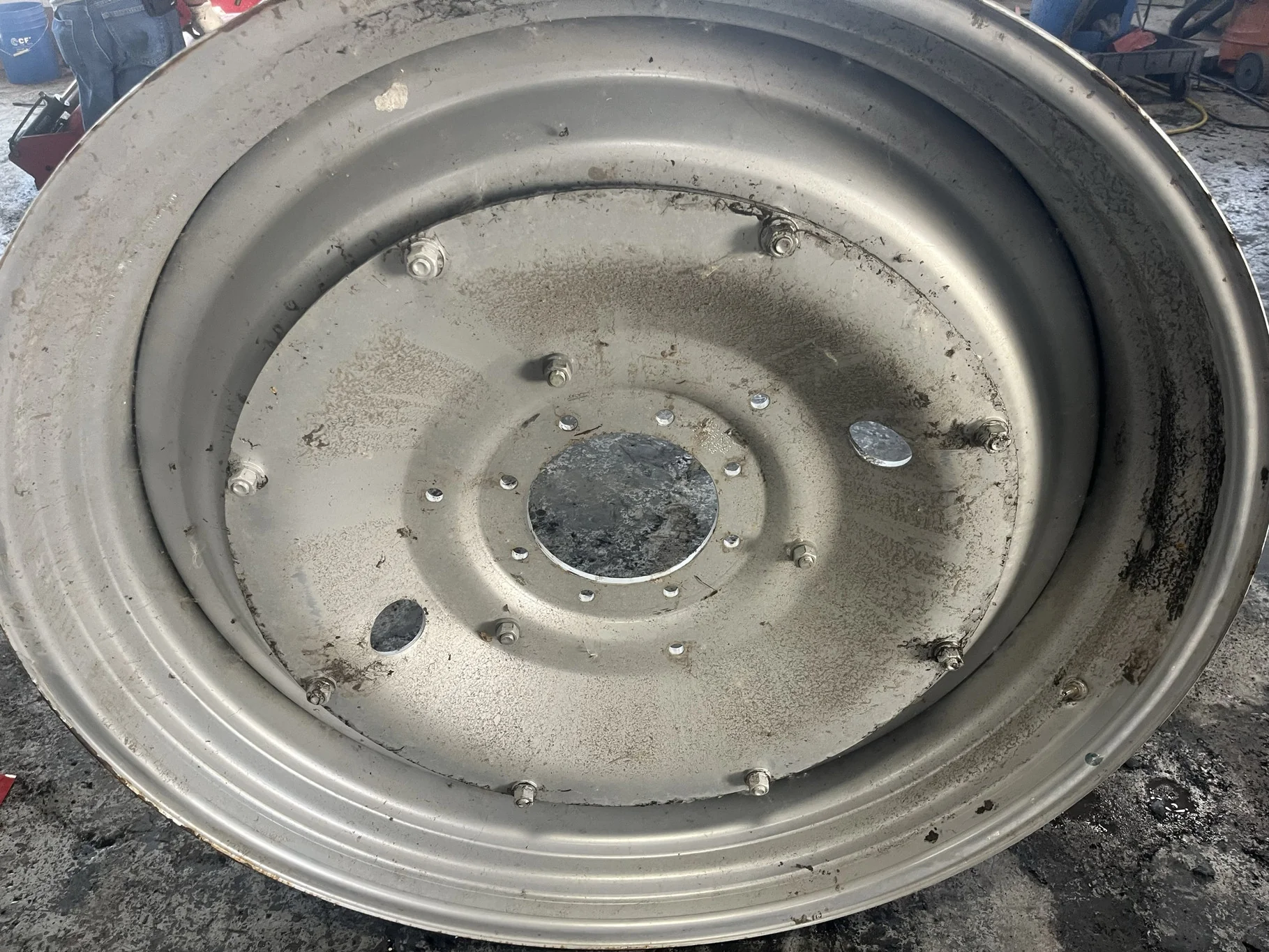 Take-Off 12 x 46 8-10.875-8.625 Case Silver Wheel w/ Disc image 2