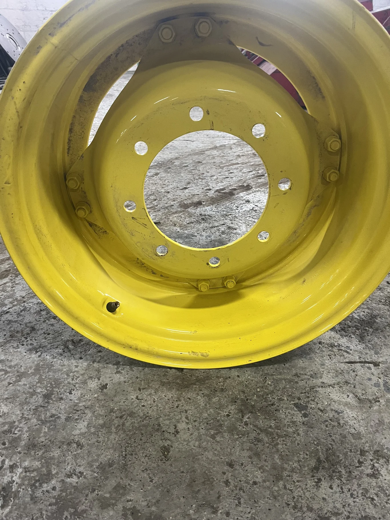 Used 12 X 24 8-10.82-8.78 4/2 Rail Yellow Wheel w/ Disc