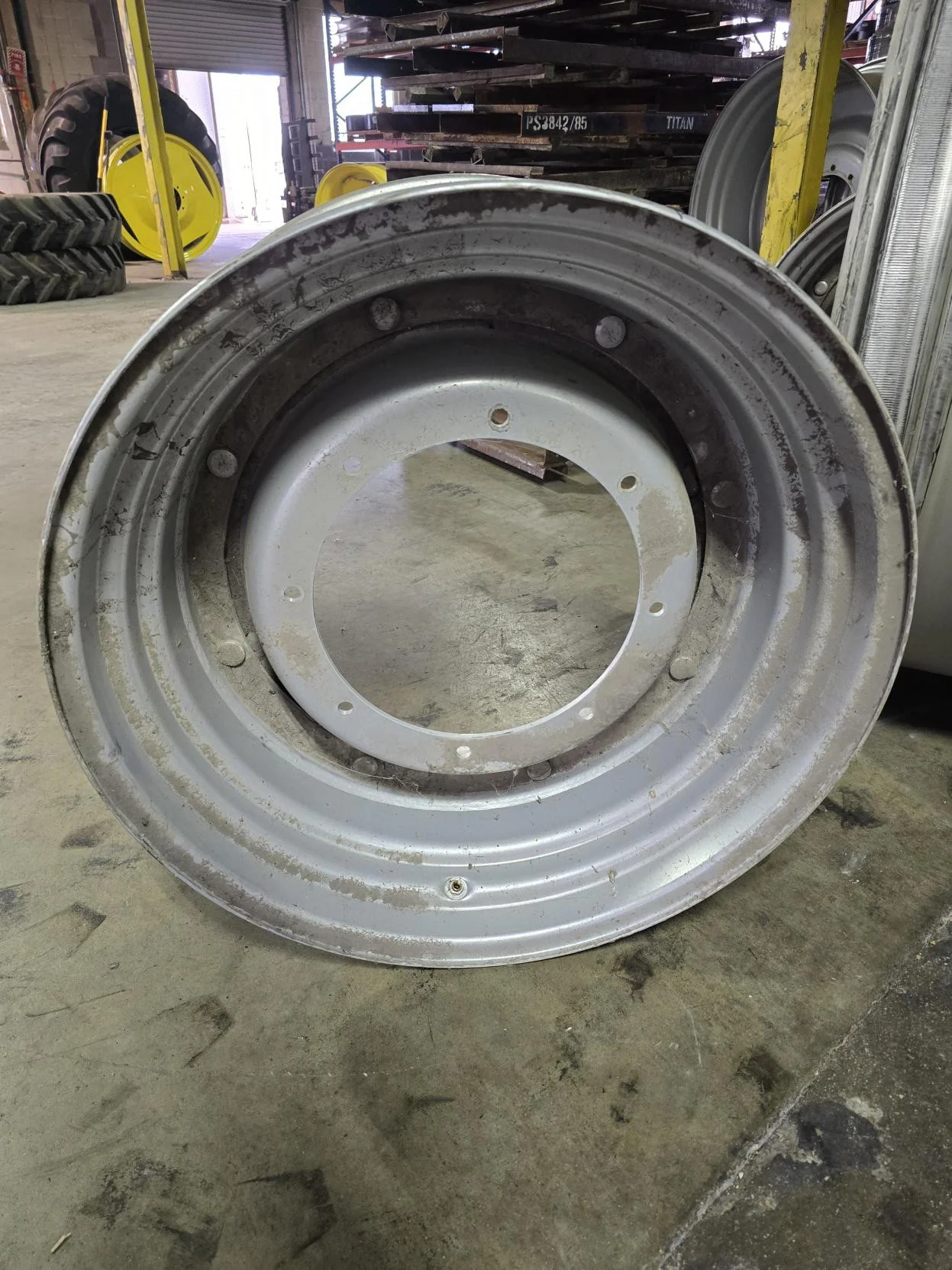 Used 12 X 30 8-15.945-14.281 Case Silver Waffle Wheel w/ Disc