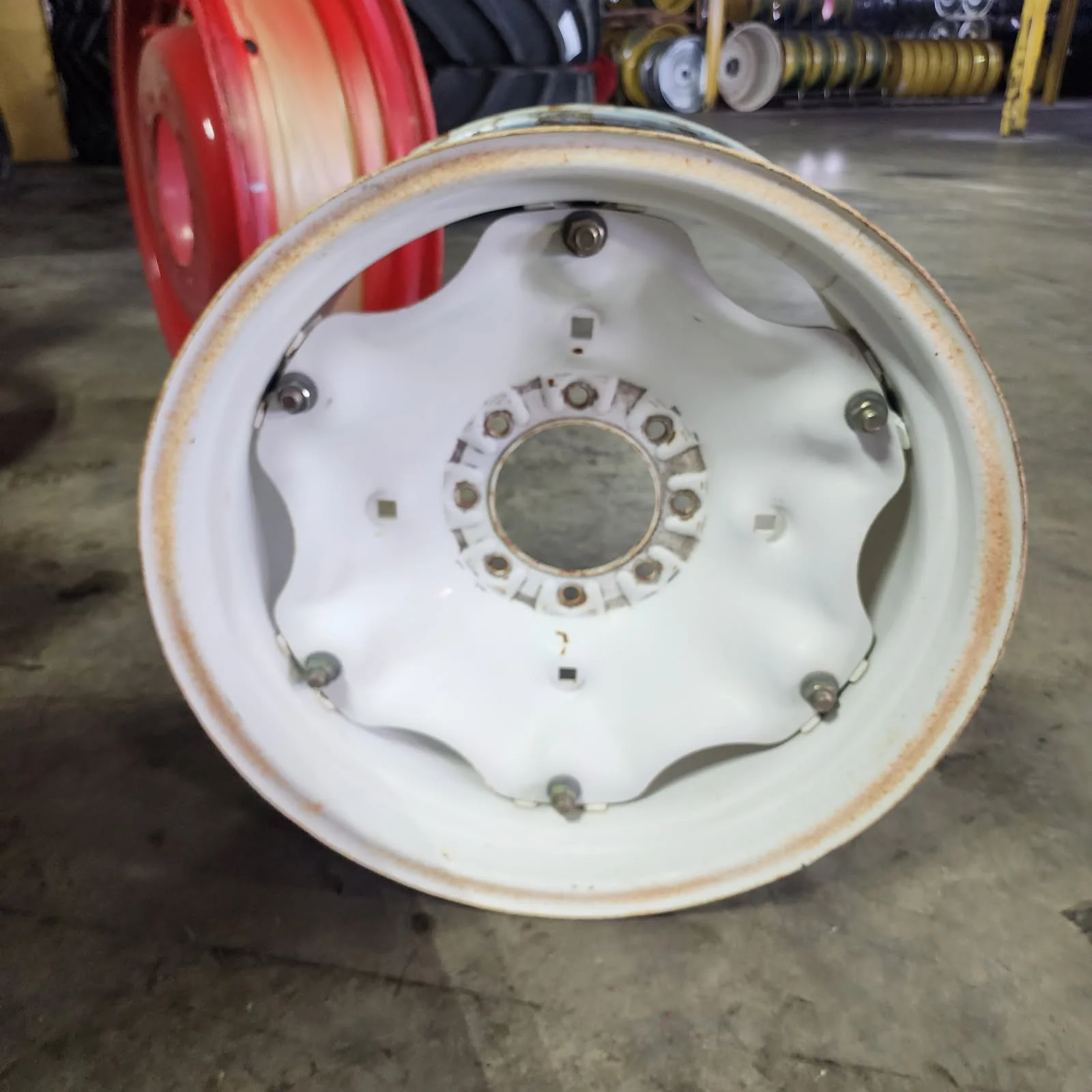 Take-Off 12 X 24 8-8-6 NH White 6 Clamp  Wheel w/ Disc