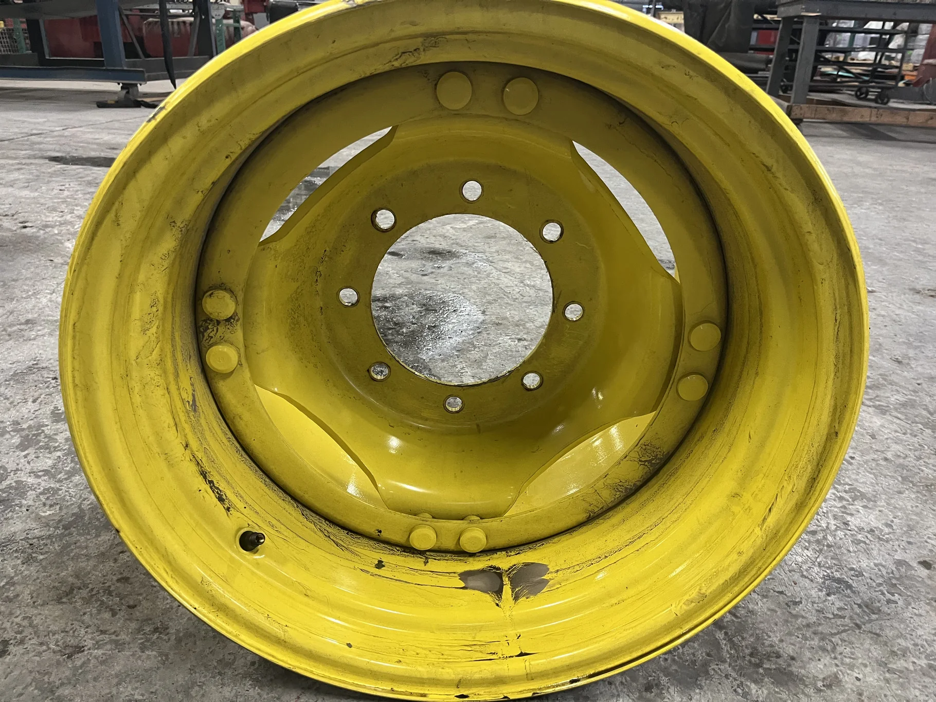 Used 16 X 24 8-10.82-8.78 JD Yellow Wheel w/ Disc image 2