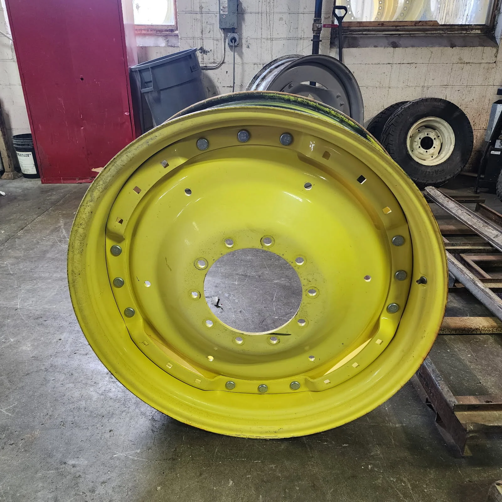 Used 12 X 38 10-13.19-11.07-2.81 Waffle Yellow Wheel w/ Disc image 2